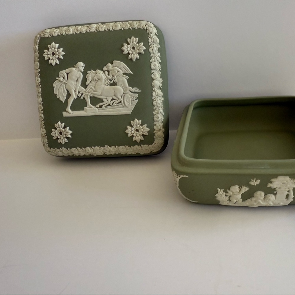 Elegant Wedgewood Decorative Green Box with White Accents, made in England